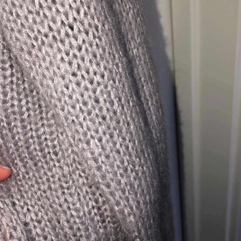 Cardigan - Picture 2 of 4